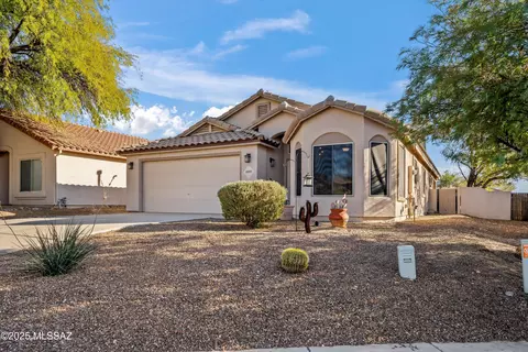 5593 W Peaceful Dove Pl, Marana, AZ 85658