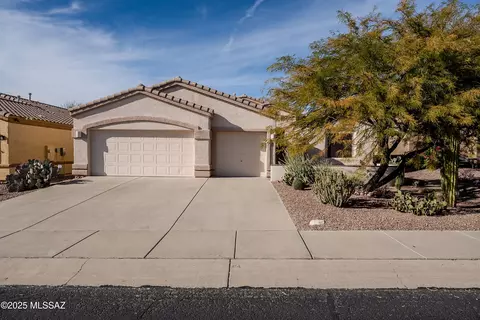 362 W Klinger Canyon Dr, Oro Valley, AZ 85755