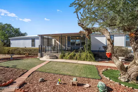12310 W Lord Ln, Tucson, AZ 85743