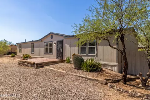 17260 W Jaguar Ln, Marana, AZ 85653