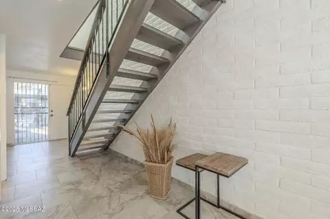 Entry Way - 5701 E Glenn St #55, Tucson, AZ 85712 photo 2 of 2