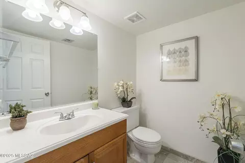 Bath - 5701 E Glenn St #55, Tucson, AZ 85712 photo 4 of 4