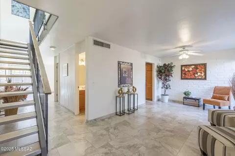 5701 E Glenn St #55, Tucson, AZ 85712