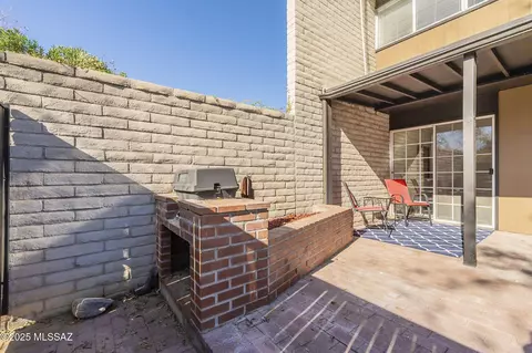 Exterior - 5701 E Glenn St #55, Tucson, AZ 85712 photo 6 of 13
