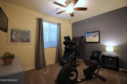 Bedroom - 11452 E Vail Crest Dr, Tucson, AZ 85747 photo 3 of 7