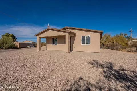 9180 W Claude St, Tucson, AZ 85735