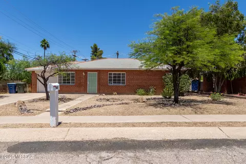 4801 E Cooper St, Tucson, AZ 85711