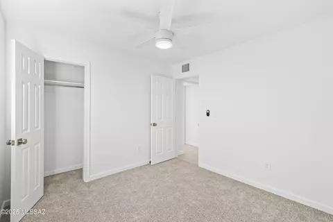 2525 E Warwick Vis, Tucson, AZ 85713 photo 23