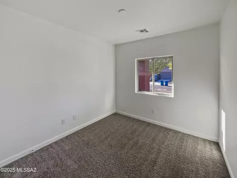 Bedroom - 12055 E Becker Dr, Vail, AZ 85641 photo 3 of 10