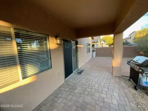 Exterior - 12884 E Red Iron Trl, Vail, AZ 85641 photo 2 of 5