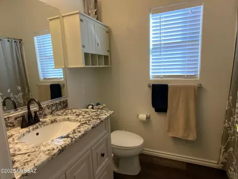 Bath - 12884 E Red Iron Trl, Vail, AZ 85641 photo 4 of 4