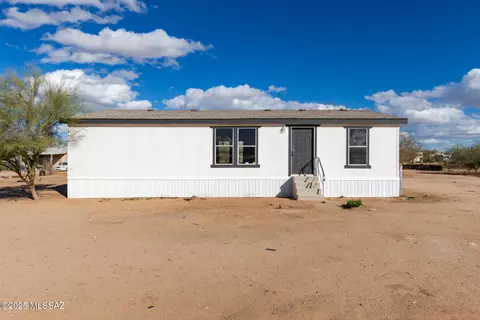 8635 S Fillmore Rd, Tucson, AZ 85736