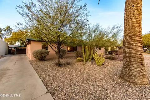 Exterior - 2833 E Devon St, Tucson, AZ 85716 photo 7 of 7