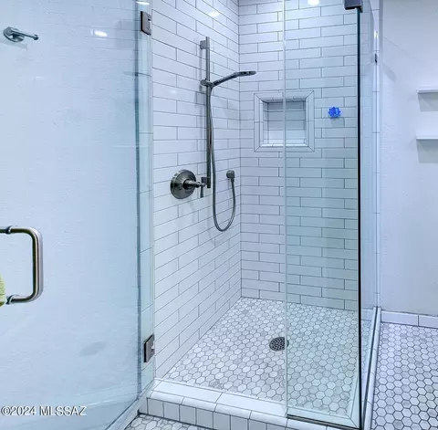 Bath - 2509 E 3rd St, Tucson, AZ 85716 photo 1 of 4