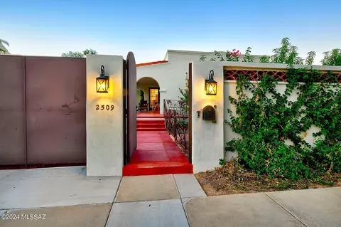 Exterior - 2509 E 3rd St, Tucson, AZ 85716 photo 3 of 14