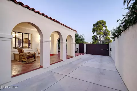 Exterior - 2509 E 3rd St, Tucson, AZ 85716 photo 6 of 14