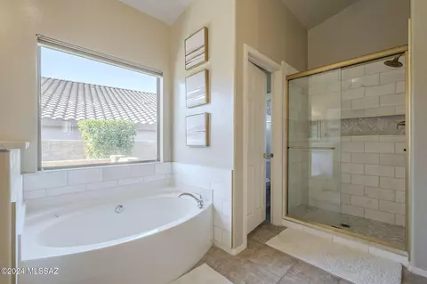 7798 E Whileaway Pl, Tucson, AZ 85750 photo 17