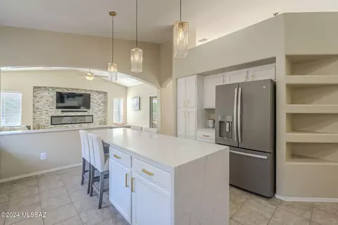 7798 E Whileaway Pl, Tucson, AZ 85750 photo 11