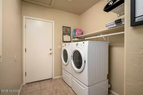 7798 E Whileaway Pl, Tucson, AZ 85750 photo 32