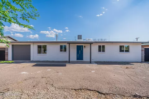 5426 E 2nd St, Tucson, AZ 85711