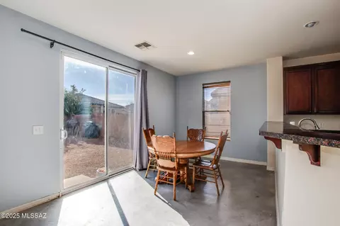 Dining - 6989 S Filaree Pl, Tucson, AZ 85756 photo 2 of 3