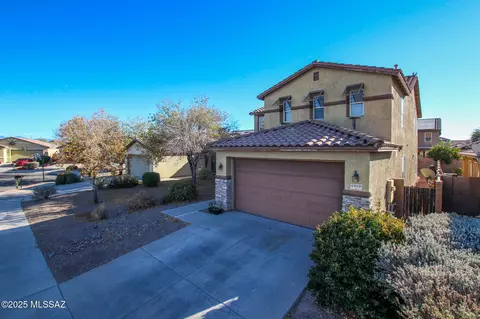 Exterior - 6989 S Filaree Pl, Tucson, AZ 85756 photo 5 of 9