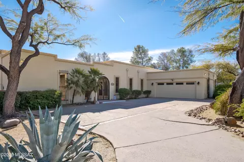 1505 S Abrego Dr, Green Valley, AZ 85614