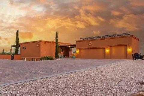 2641 W Bountiful Ln, Tucson, AZ 85742