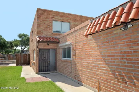 6658 E Calle Alegria #B, Tucson, AZ 85715