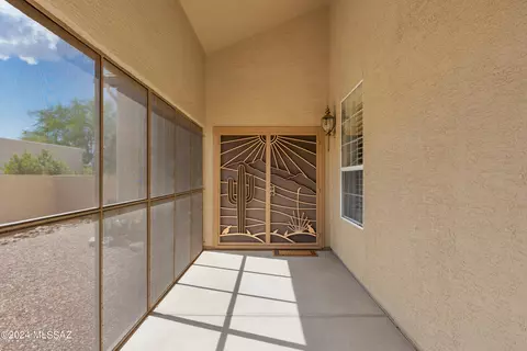Exterior - 37086 S Ridgeview Blvd, Saddlebrooke, AZ 85739 photo 1 of 7