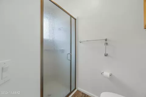 Bath - 37086 S Ridgeview Blvd, Saddlebrooke, AZ 85739 photo 2 of 4