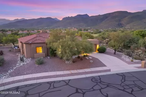 5015 N Coronado Vistas Pl, Tucson, AZ 85749