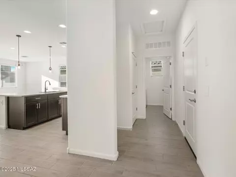 8335 S Clara Roberts Way, Tucson, AZ 85747