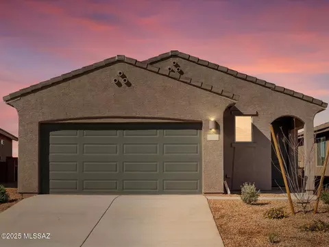 11086 S Rila Dr, Vail, AZ 85641