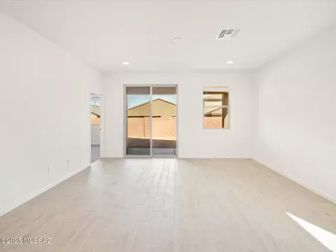 Living - 12511 E Remi Dr, Vail, AZ 85641 photo 2 of 3