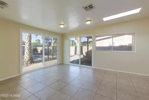 5631 E 4th St, Tucson, AZ 85711 photo 11