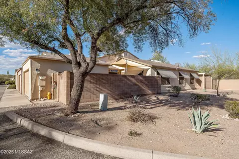 2552 N Ironwood Ridge Dr, Tucson, AZ 85745