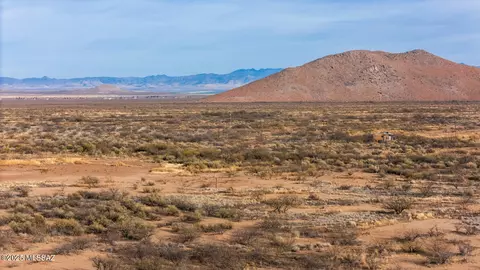 20 E Acres E Silver Lining Ln, Pearce, AZ 85625 photo 3