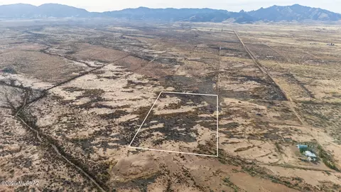 20 E Acres E Silver Lining Ln, Pearce, AZ 85625 photo 8