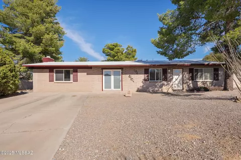 4741 S Manitoba Ave, Tucson, AZ 85730
