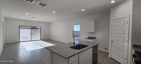 Entry Way - 709 W Wilkinson St, Vail, AZ 85641 photo 1 of 2
