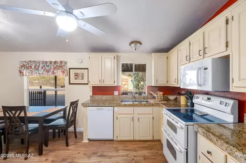 3841 E Bowman Pl, Tucson, AZ 85739 photo 14