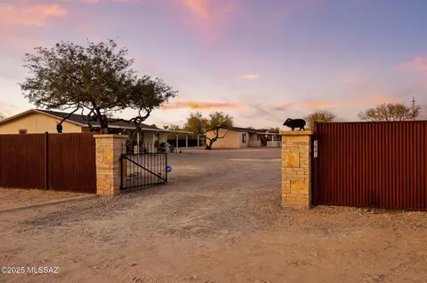 3841 E Bowman Pl, Tucson, AZ 85739 photo 2
