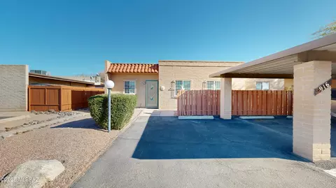 916 S Pantano Rd, Tucson, AZ 85710