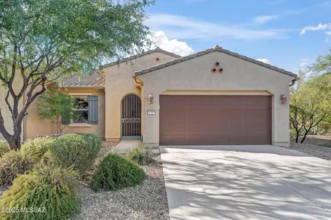 1767 E Mule Springs Dr, Green Valley, AZ 85614