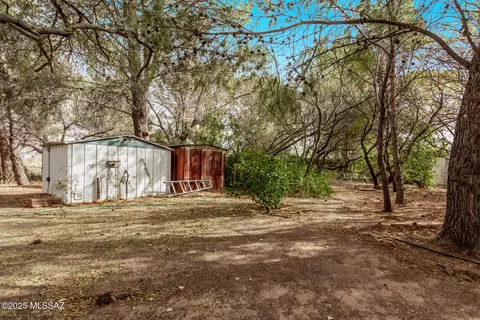 Exterior - 13530 E Garigans Gulch, Vail, AZ 85641 photo 7 of 12