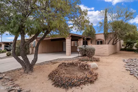 4242 E Presidio Rd, Tucson, AZ 85712