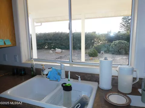 Kitchen - 996 E Geneva St, Pearce, AZ 85625 photo 3 of 5