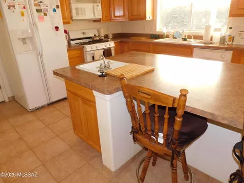 Kitchen - 996 E Geneva St, Pearce, AZ 85625 photo 5 of 5