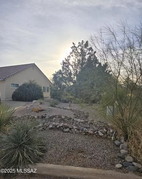 Exterior - 996 E Geneva St, Pearce, AZ 85625 photo 5 of 16